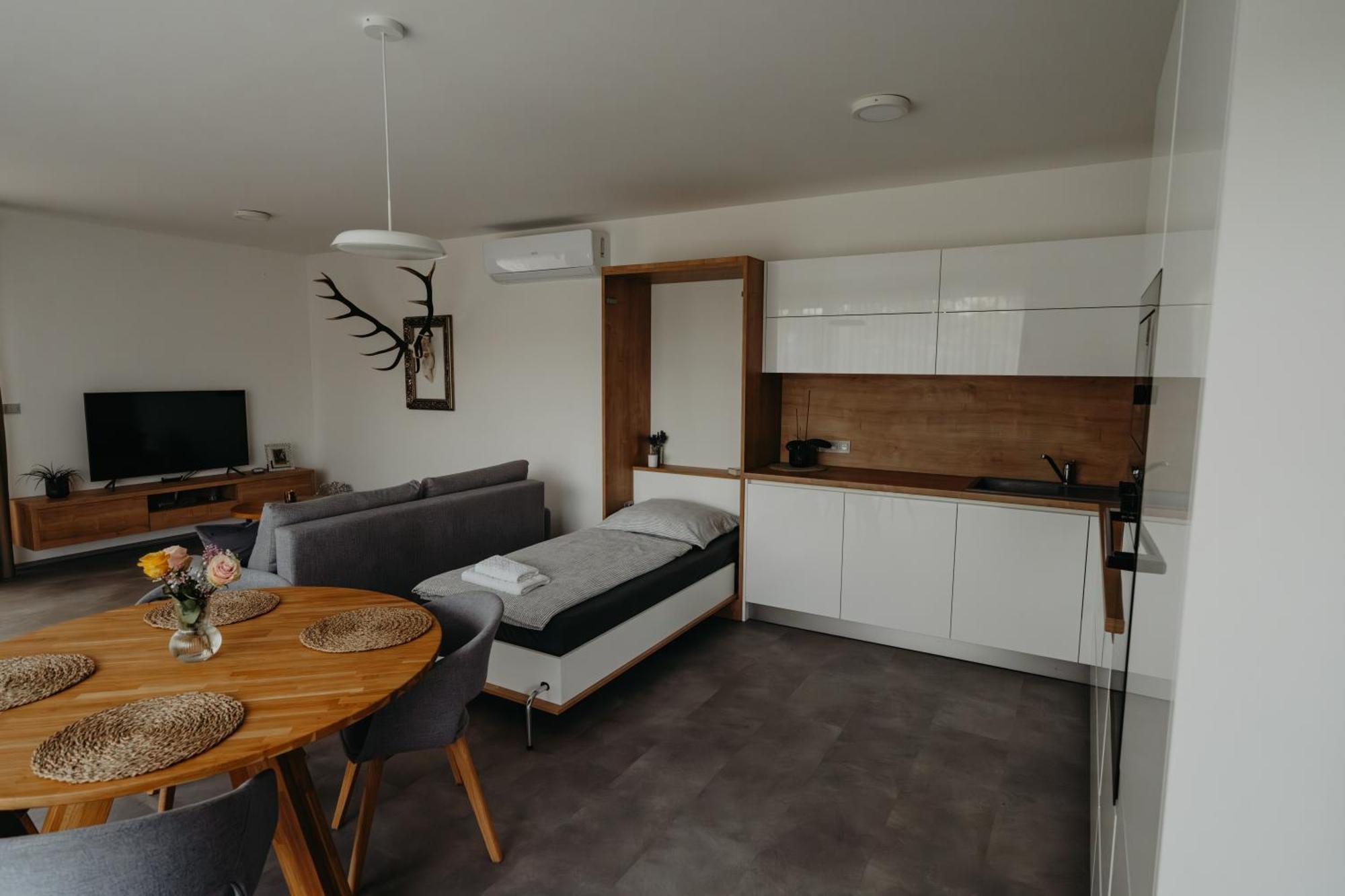 Apartman Usti Hranice  Exterior photo